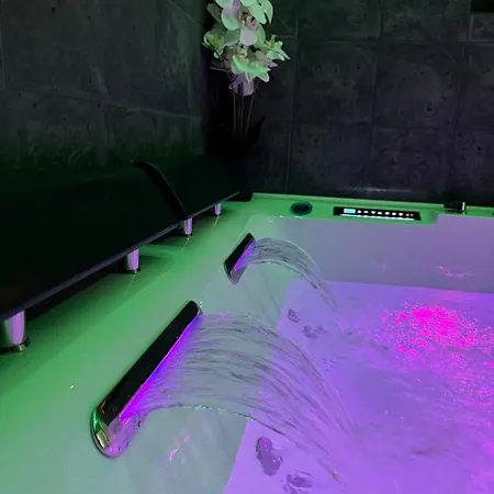 G7 Loft Spa&terrasse Centre * Angoulême